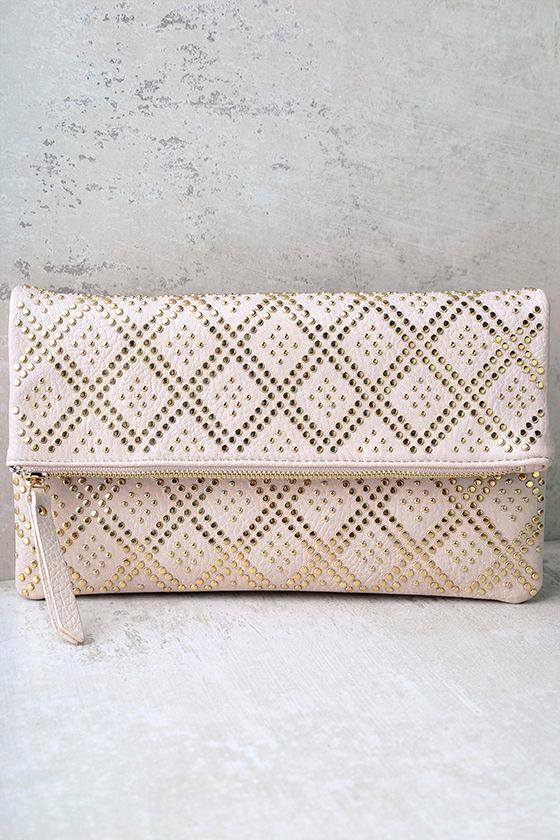 Crowd Pleaser Cream Studded Clutch | Lulus