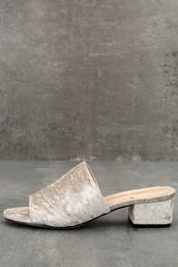 Chase & Chloe Catava Taupe Velvet Peep-toe Mules
