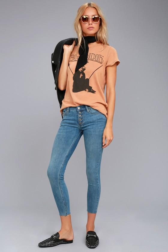 Free People | Reagan Light Wash Skinny Jeans | Size 25 | Blue | Lulus