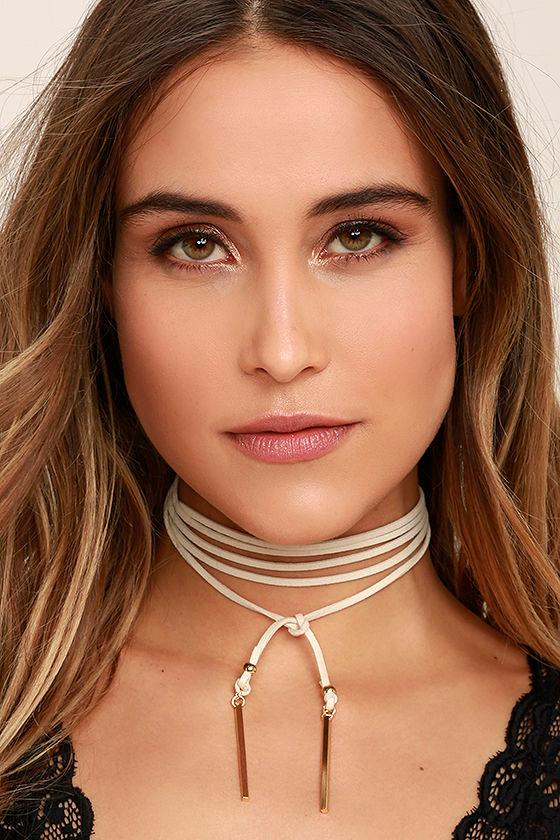 Lulus | Renegade Gold And Ivory Wrap Necklace | White | Vegan Friendly