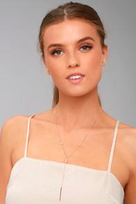 Lulus Sea Of Style Rose Gold And Pearl Drop Necklace