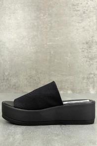 Steve Madden Slinky Black Platform Slide Sandals