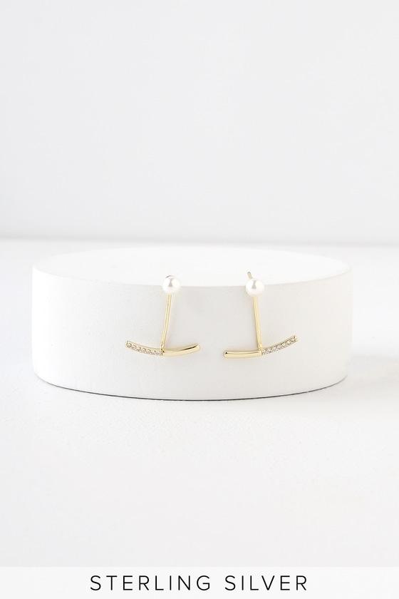 Vallencia Gold And Pearl Earrings | Lulus