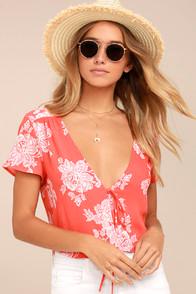Lulus Flying High Coral Red Floral Print Crop Top