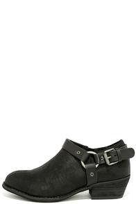 Very Volatile Haisley Black Ankle Booties