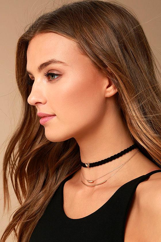 Lulus | Arrow's Flight Gold And Black Choker Necklace Set | Vegan Friendly