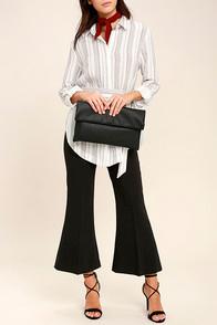 Lulus Roller Coast To Coast Black Clutch