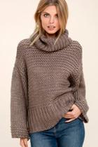 Lush Heart-to-heart Dark Taupe Crop Sweater