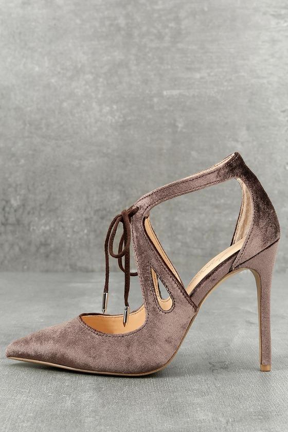 Daya By Zendaya | Aaron Mushroom Brown Velvet Pointed Pumps | Size 6 | Lulus