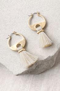 Lulus Cha Cha Gold And Cream Tassel Earrings
