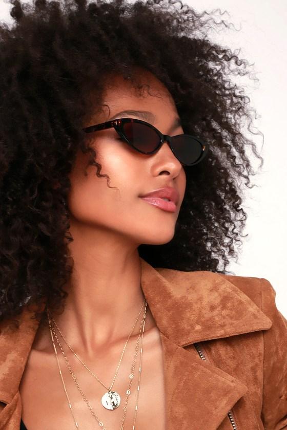 Bayside Tortoise Small Cat-eye Sunglasses | Lulus