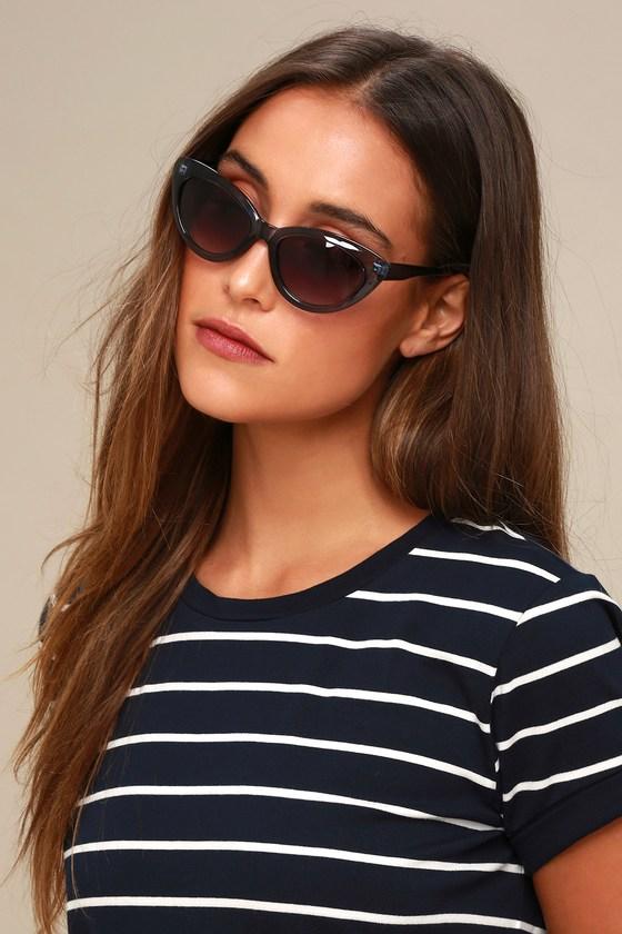 My Melody Blue Cat-eye Sunglasses | Lulus