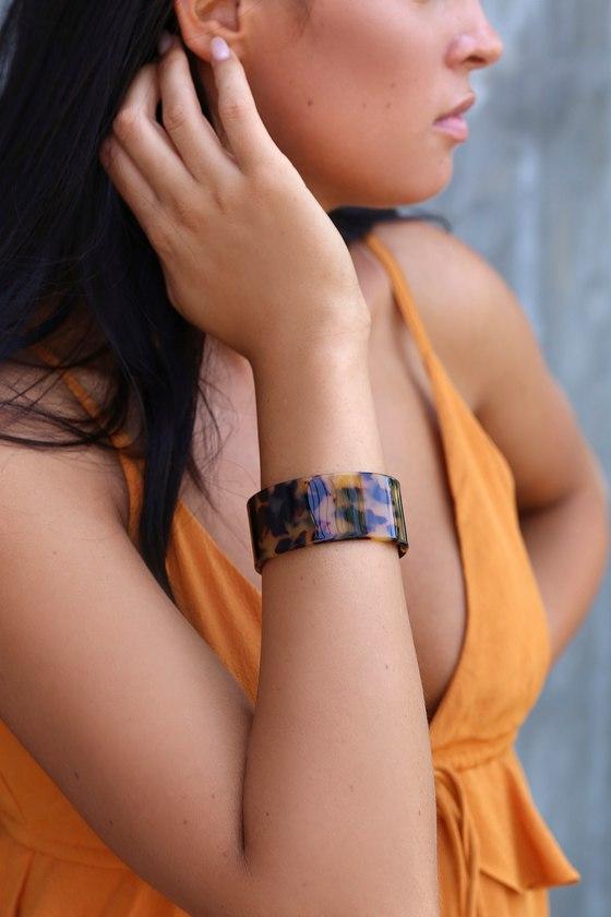 Vaidehi Tortoise Acrylic Cuff Bracelet | Lulus