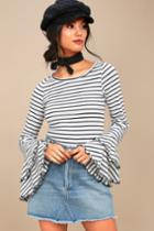 Free People | Good Find Grey And White Striped Long Sleeve Top | Size X-small | Lulus
