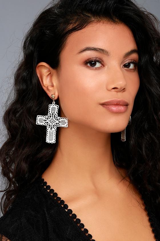 8 Other Reasons | Virgin Gold And White Cross Earrings | Lulus