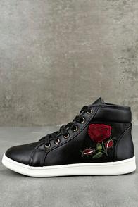 Bamboo Cynara Black Embroidered High-top Sneakers