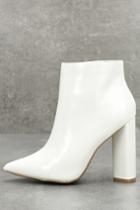 Qupid | Saige White Patent Ankle Booties | Size 6 | Vegan Friendly | Lulus