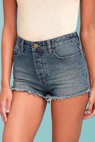 Amuse Society Kenzie Medium Wash Cutoff Denim Shorts