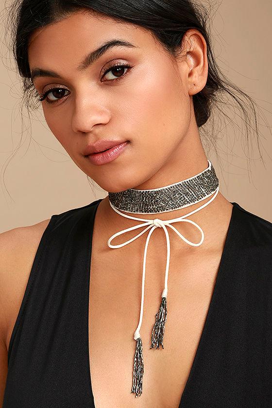 New Friends Colony | Bold Ivory Beaded Choker Necklace | White | 100% Rayon | Lulus