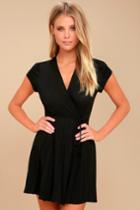 Lulus | Good To Go Black Short Sleeve Surplice Dress | Size Large | 100% Polyester