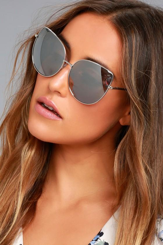 Lulus | Queenie Silver And Grey Mirrored Sunglasses | 100% Uv Protection