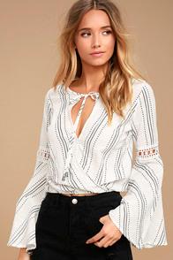Lulus Standout White Print Long Sleeve Top