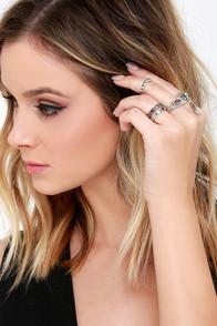 Lulu*s Flying By Silver Ring Set