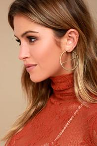 Lulus Roll On Gold Engraved Hoop Earrings