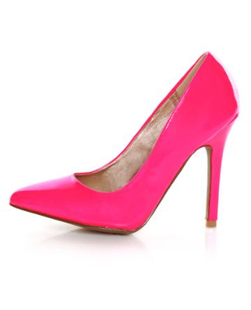 Qupid Potion 01 Neon Pink Patent Pointed Pumps