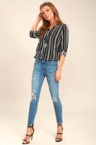 Hella Hectic | Trend Savvy Medium Wash Distressed Skinny Jeans | Size 25 | Blue | Lulus