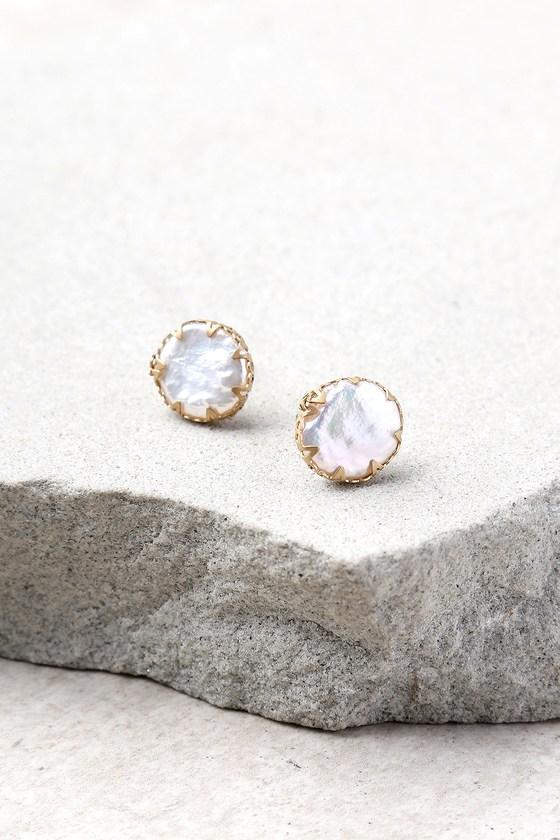Lulus | Deep Sea Diva Gold And Pearl Earrings