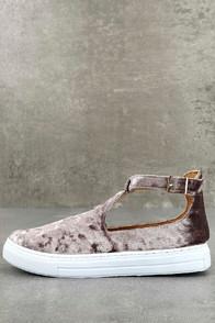 Qupid Anna Mauve Velvet T-strap Sneakers