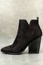 City Classified Marissa Black Suede Ankle Booties