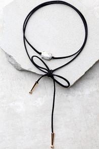 Lulus Aficionado Black And White Wrap Necklace