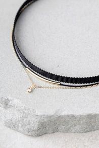 Lulus Engaging Gold And Black Choker Necklace Set