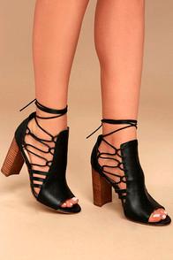 Sbicca Sbicca Adette Black Leather Lace-up Peep-toe Booties