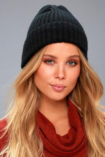 Lulus | Olympus Black Knit Beanie