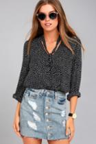 Trace Denim | To The Rhythm Light Wash Distressed Denim Mini Skirt | Size Medium | Blue | Lulus