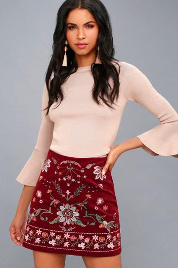 Blu Pepper | Mountain High Burgundy Embroidered Corduroy Mini Skirt | Size Medium | 100% Cotton | Lulus