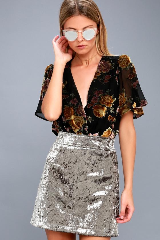 Lulus | Urban Allure Sage Green Crushed Velvet Mini Skirt