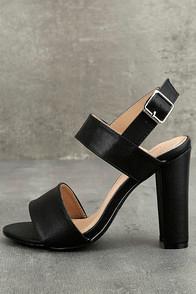 Chase & Chloe Hanneli Black High Heel Sandals