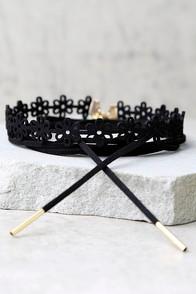 Lulus Good Example Gold And Black Necklace Set
