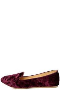 Wild Diva Lounge Calynn Burgundy Velvet Loafers