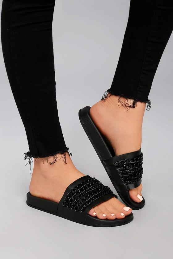 Bamboo | Kora Black Chain Slide Sandals | Size 5 | Vegan Friendly | Lulus