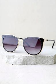 Lulus Look At Me Gold And Black Sunglasses