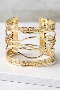 Lulus Swirl Power Gold Cuff Bracelet