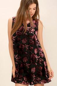 Bb Dakota Britannia Burgundy Velvet Floral Print Dress