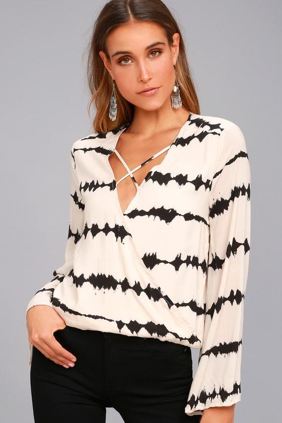 Lulus | Fair Winds Pale Blush Tie-dye Long Sleeve Top | Size Medium | Pink | 100% Rayon