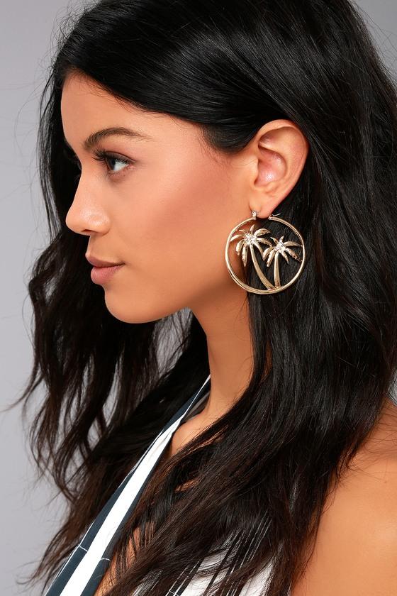 8 Other Reasons | Ally Gold Hoop Earrings | Lulus