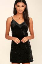 Lulus Velvet Portrait Black Bodycon Dress